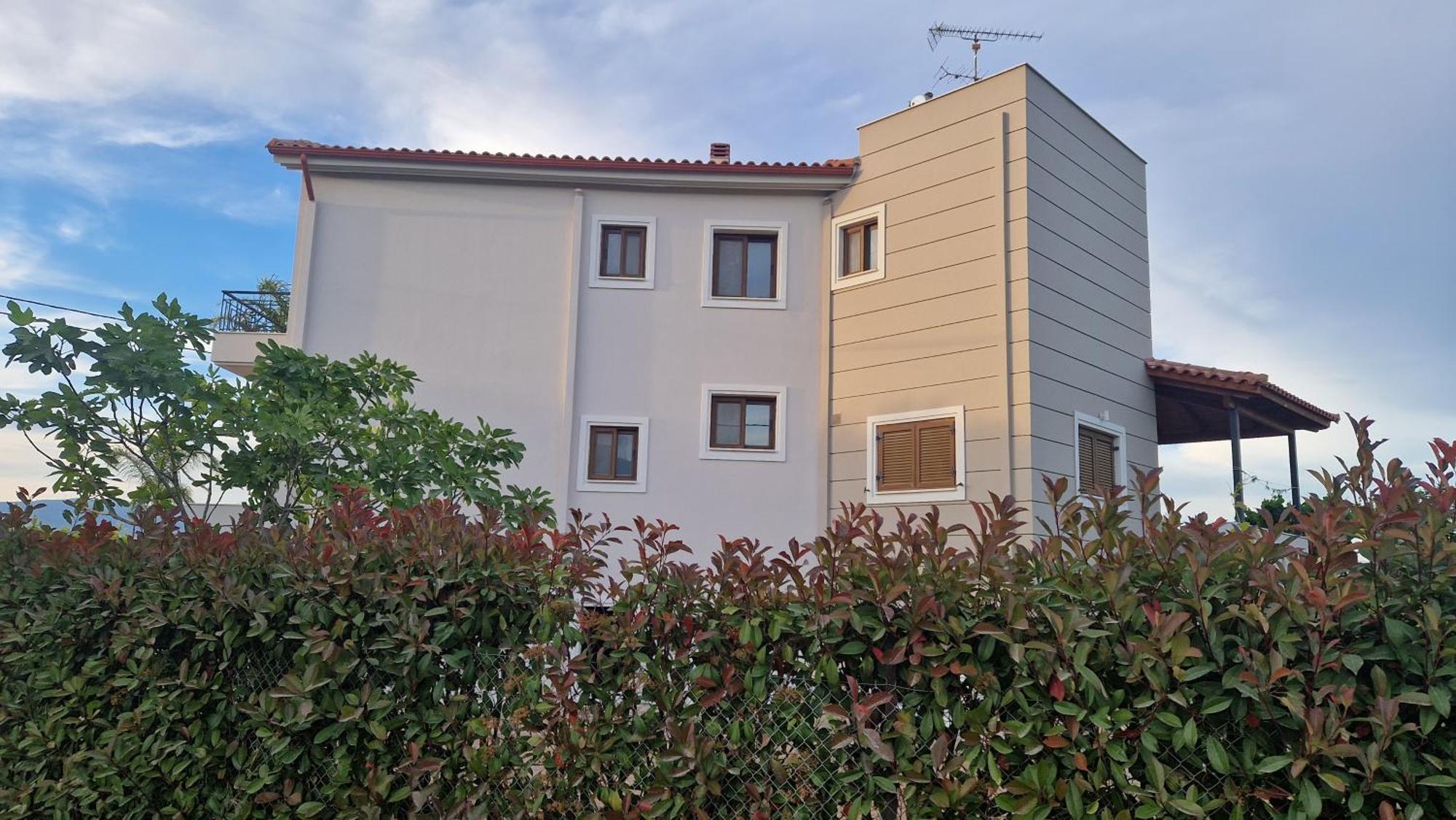 Dimitris Villa Aigio Bagian luar foto